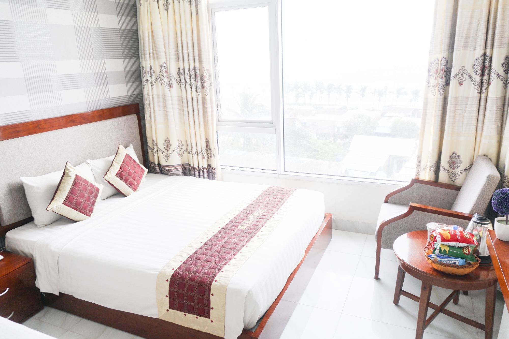 Jbay Beachfront Boutique Hotel Дананг Экстерьер фото